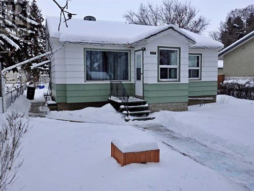 4717 53 Ave, Vermilion, AB, T9X1S5 | Card Image