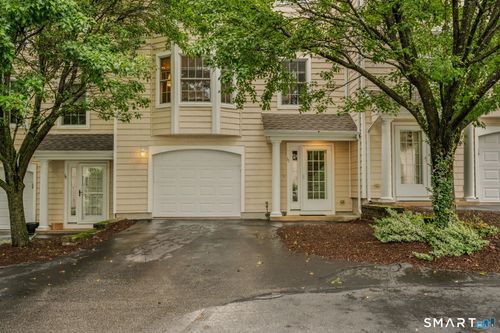 17-17 Parkwoods Dr, Norwich, CT, 06360-7524 | Card Image
