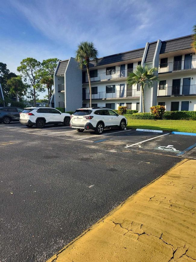 APT-201 - 4266 Deste Ct, Condo with 2 bedrooms, 2 bathrooms and null parking in Lake Worth FL | Image 20