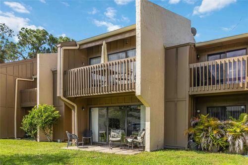 1904-5493 Pine Creek Dr, ORLANDO, FL, 32811-3727 | Card Image