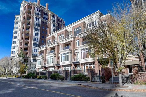 306 - 660 Eau Claire Avenue Sw, Home with 1 bedrooms, 1 bathrooms and 1 parking in Calgary AB | Card Image