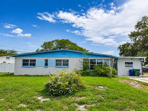 7054 Darien Way, CLEARWATER, FL, 33764-7078 | Card Image