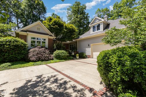 27425 Walker, Chapel Hill, NC, 27517-8318 | Card Image
