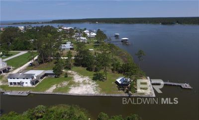 16467 Bon Bay Drive, House other with 2 bedrooms, 2 bathrooms and null parking in Gulf Shores AL | Image 2