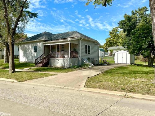 319 E Orchard St, Centerville, IA, 52544-1522 | Card Image