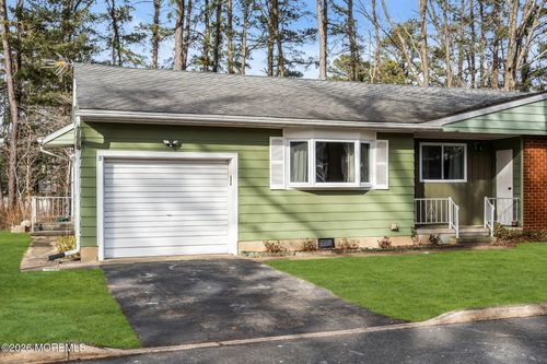 b-3 New Hampshire Lane, Manchester, NJ, 08759 | Card Image