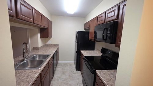 apt-36-8415 Hearth Dr, Houston, TX, 77054-2740 | Card Image
