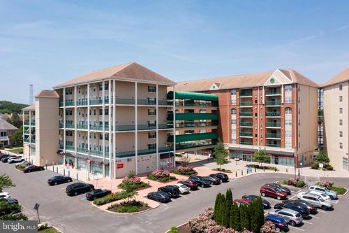 6072 Main St, VOORHEES, NJ, 08043-4657 | Card Image