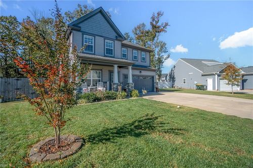 104 S Heritage Tree Mnr, Moyock, NC, 27958-9670 | Card Image