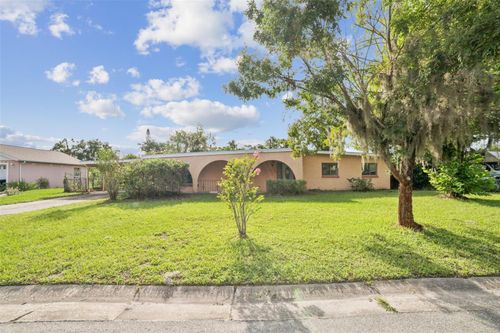 5527 Sandalwood Dr, Orlando, FL, 32839-2942 | Card Image