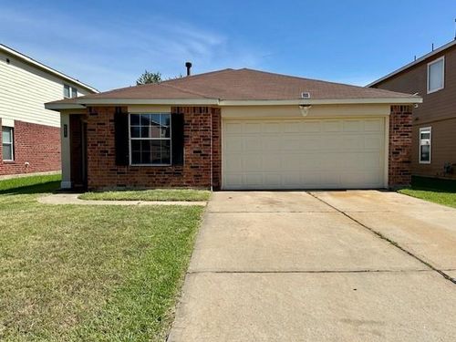 611 Hawthorne Pasture Rd, Rosenberg, TX, 77471-6076 | Card Image