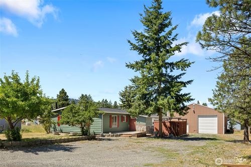 21 Ridge Loop Rd, Cle Elum, WA, 98922-9083 | Card Image