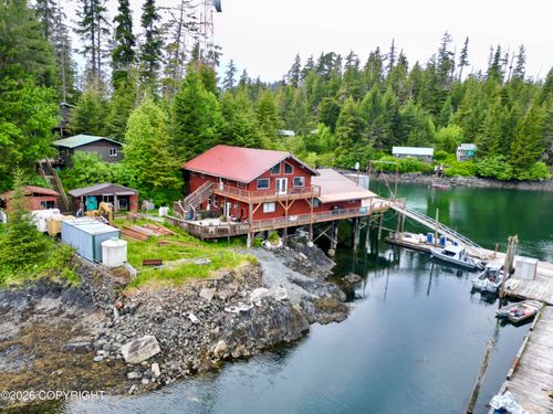 L2 Wooden Wheel Cove Trading Post, Port Protection, AK, 99950 | Card Image