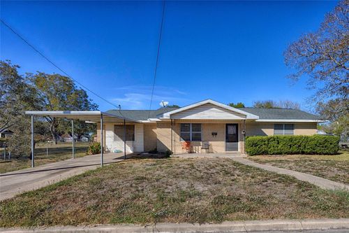 507 South St, Schulenburg, TX, 78956-2035 | Card Image