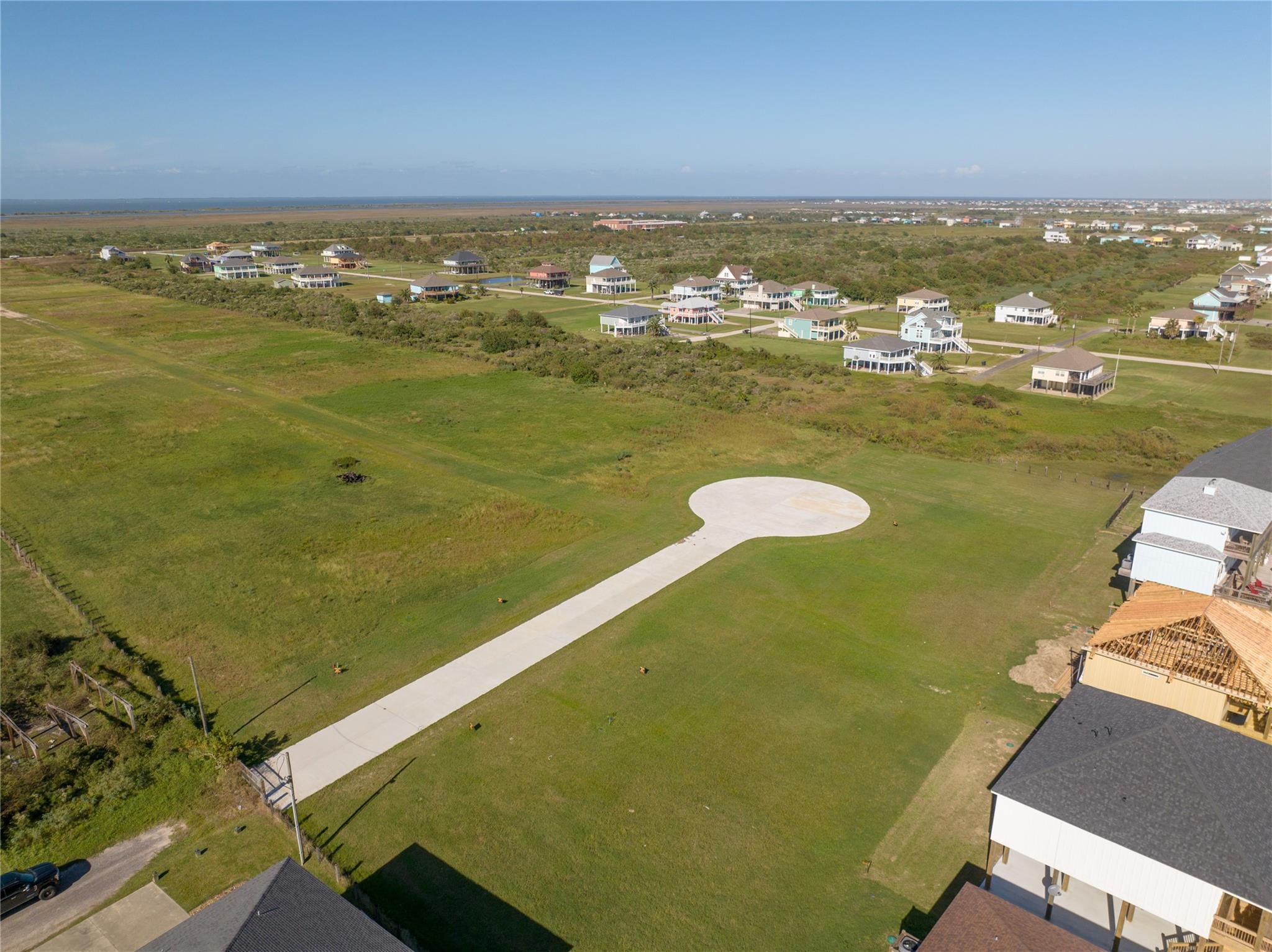 Land in Crystal Beach 3
