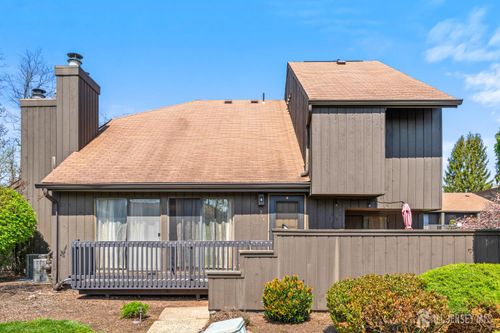 544 Westgate Dr, Edison, NJ, 08820-1175 | Card Image