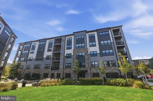 4-d-12875 Mosaic Park Way, HERNDON, VA, 20171-5426 | Card Image