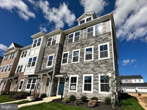 10705 Millport St, WHITE PLAINS, MD, 20695-4311 | Card Image