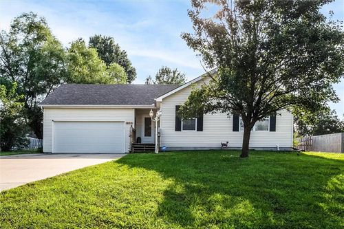 605 E Concord Dr, Plattsburg, MO, 64477-9439 | Card Image