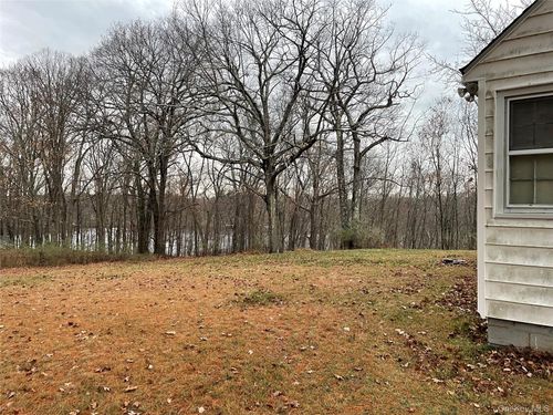 20 Hillcrest Ln, Rhinebeck, NY, 12572-3014 | Card Image