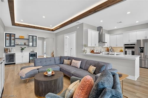 3778 Sapphire Cove Cir, NAPLES, FL, 34114-2926 | Card Image