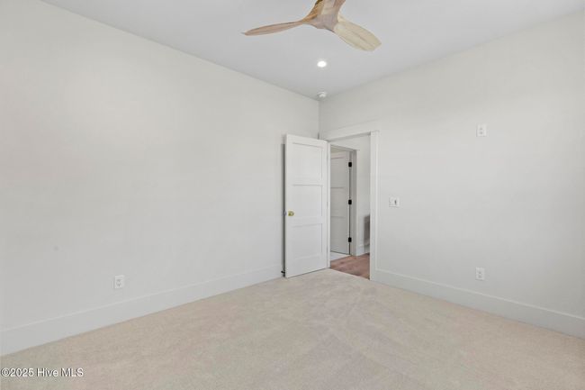 2324 Sloop Point Rd, House other with 4 bedrooms, 4 bathrooms and 2 parking in Hampstead NC | Image 49