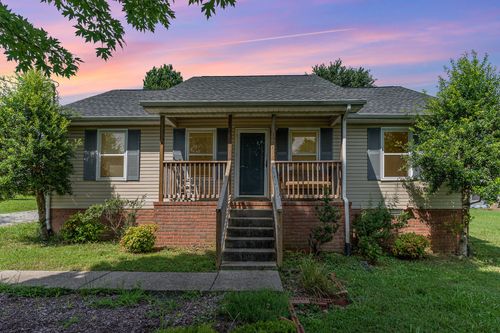 102 Garland Ct, White House, TN, 37188-5400 | Card Image