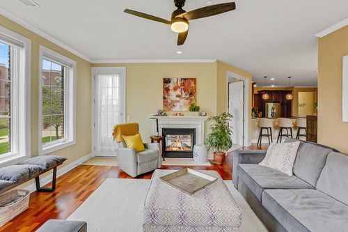 101-19125 Thomson Drive, Brookfield, WI, 53045 | Card Image
