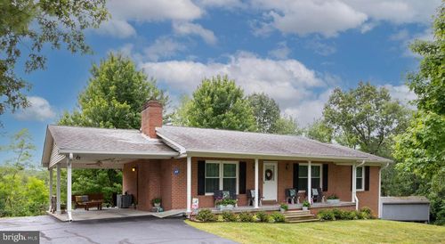 201 Woodridge Ln, WINCHESTER, VA, 22603-2954 | Card Image
