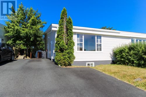 31 Jeffers Dr, Mount Pearl, NL, A1N2V9 | Card Image