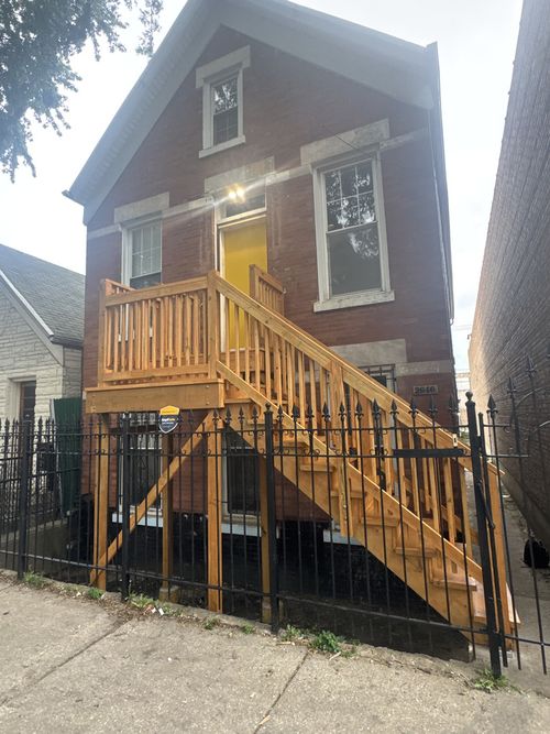 1-2646 W Cullerton St, CHICAGO, IL, 60608-2422 | Card Image