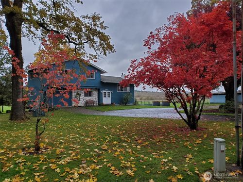 570 Drews Prairie Rd, Winlock, WA, 98596-9320 | Card Image