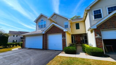 7085 Westwood Drive, Townhouse with 2 bedrooms, 1 bathrooms and 3 parking in Carpentersville IL | Image 1