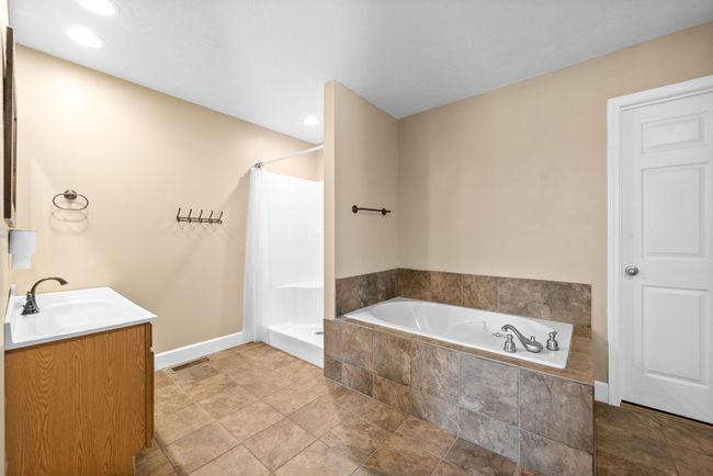 497 Beeker Rd, House other with 4 bedrooms, 4 bathrooms and 4 parking in Pembroke KY | Image 30