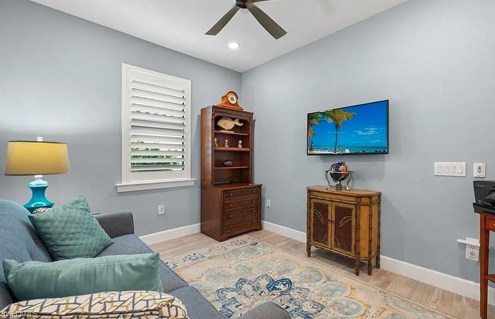 Residential Lease in ESTERO 3
