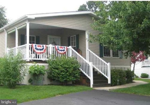 412 W Cedar St, PALMYRA, PA, 17078-1002 | Card Image