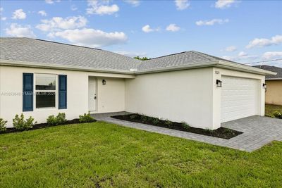 3223 Ne 14 Th Ave, House other with 4 bedrooms, 3 bathrooms and null parking in Cape Coral FL | Image 2