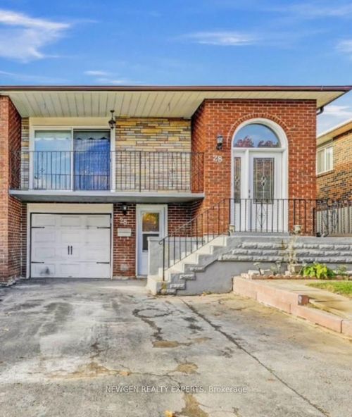 28 Royal Salisbury Way, Brampton, ON, L6V3J6 | Card Image