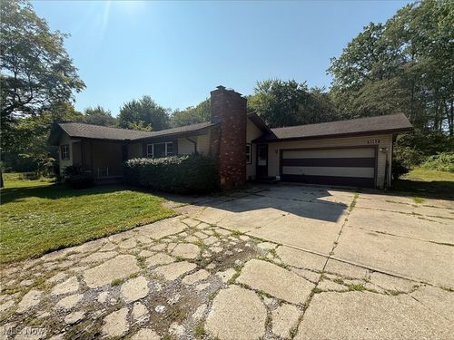 5082 Cork Cold Springs Rd, Geneva, OH, 44041-9322 | Card Image