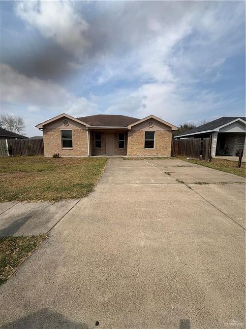 3901 Connors Dr, Weslaco, TX, 78599-3480 | Card Image