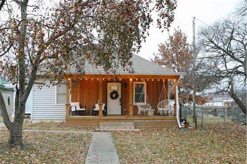 108 W 1st Street, Kearney, MO, 64060 | Card Image