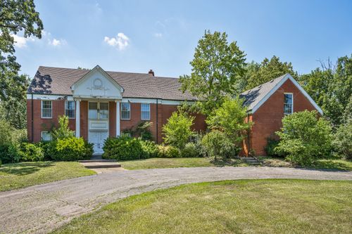 20020 Western Ave, Olympia Fields, IL, 60461-1207 | Card Image