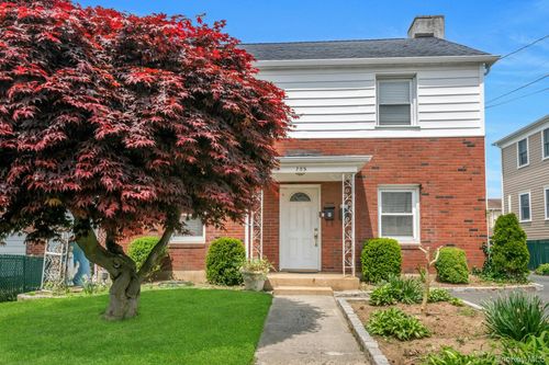 2-105 Woodside Ave, West Harrison, NY, 10604-2156 | Card Image