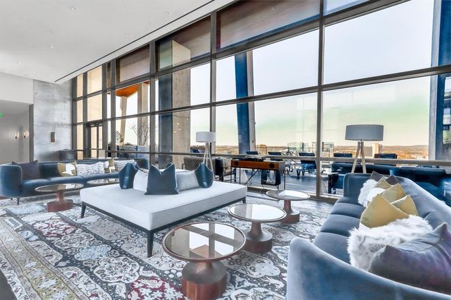 APT-2107 - 70 Rainey St, Condo with 2 bedrooms, 2 bathrooms and 1 parking in Austin TX | Image 27