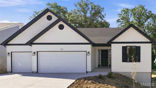 818 Dogwood Ln, Hillsboro, MO, 63050 | Card Image