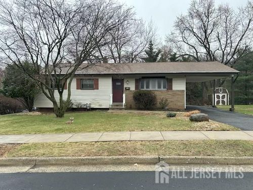 3 Brookside Rd, Edison, NJ, 08817-4618 | Card Image