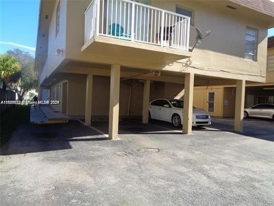 6 - 16150 Ne 21st Ave, Condo with 1 bedrooms, 1 bathrooms and null parking in North Miami Beach FL | Image 3