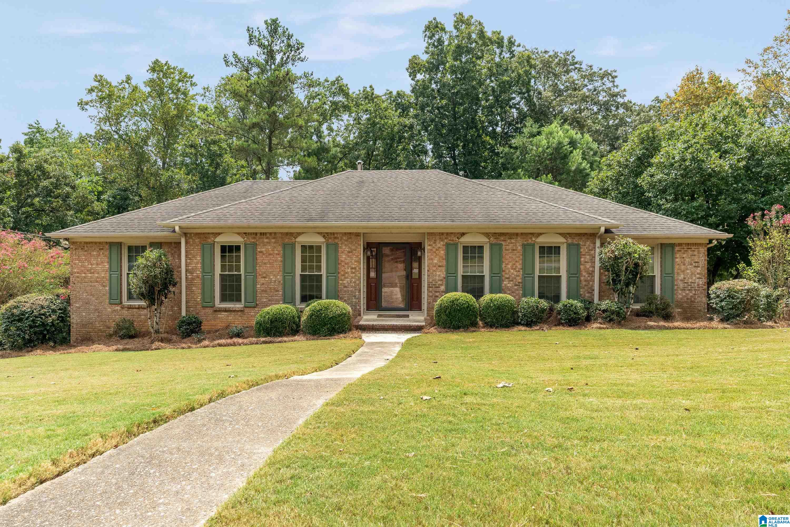 Acrilane Dr, Trussville, AL 35173