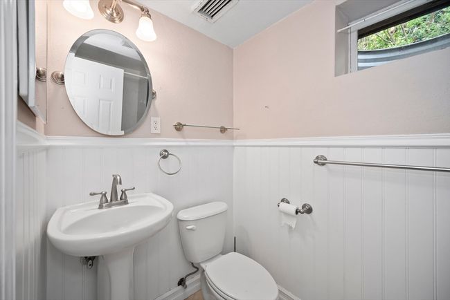 34 Clubhouse Ln, House other with 3 bedrooms, 3 bathrooms and 8 parking in Wayland MA | Image 16