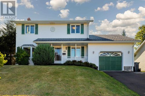 633 Queen St, Charlottetown, PE, C1A9C8 | Card Image